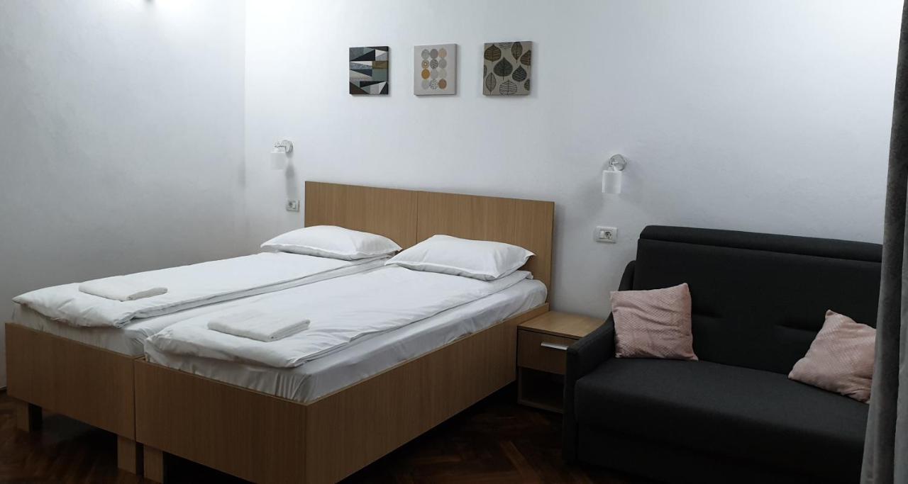 Madalina Apartment Brasov Exterior photo